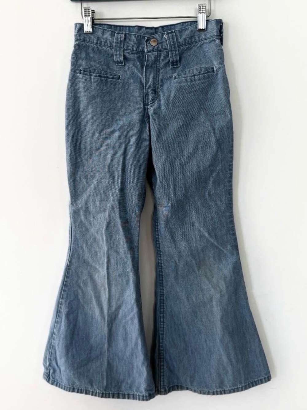 Vintage Wrangler light wear Wide legs, size 8/9 years